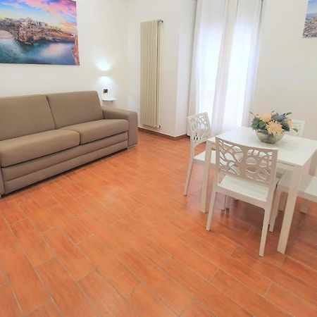 Dimora Donna Vittoria - Bari Vecchia Apartment Luaran gambar