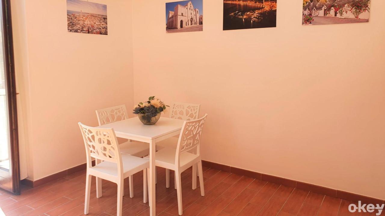 Dimora Donna Vittoria - Bari Vecchia Apartment Luaran gambar